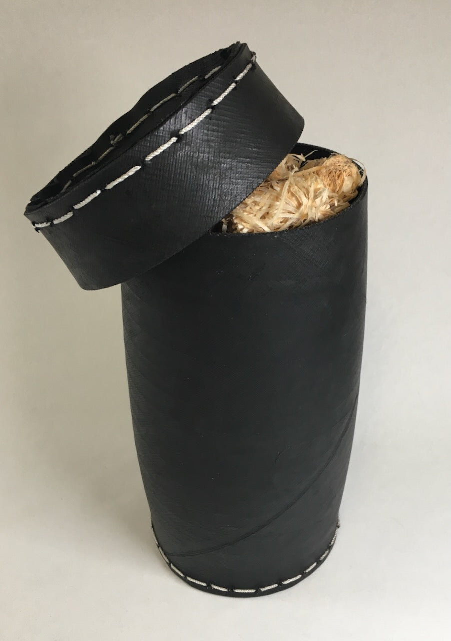aufbewahrung anzünder Kaminanzünder stilvoll aufbewahren – Upcycling-Box 30cm aus Gummi – Kaminladen