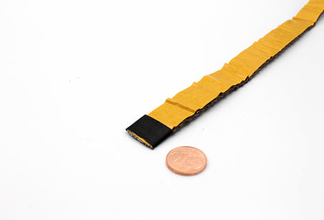 Selbstklebende schwarze Flachdichtung 20x2mm Dichtschnur