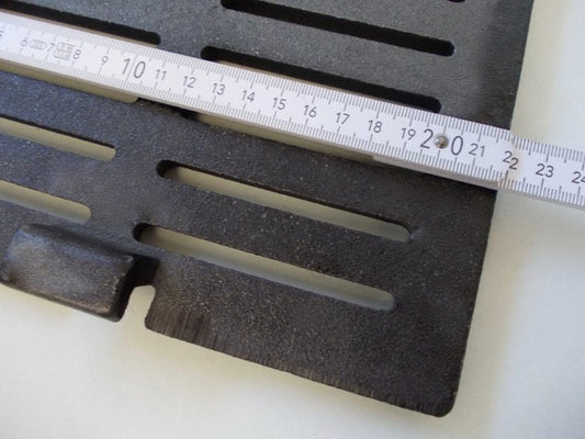 Ofenrost 19,5 x 22 cm (mit Nasen) als Klapprost, Kaminrost