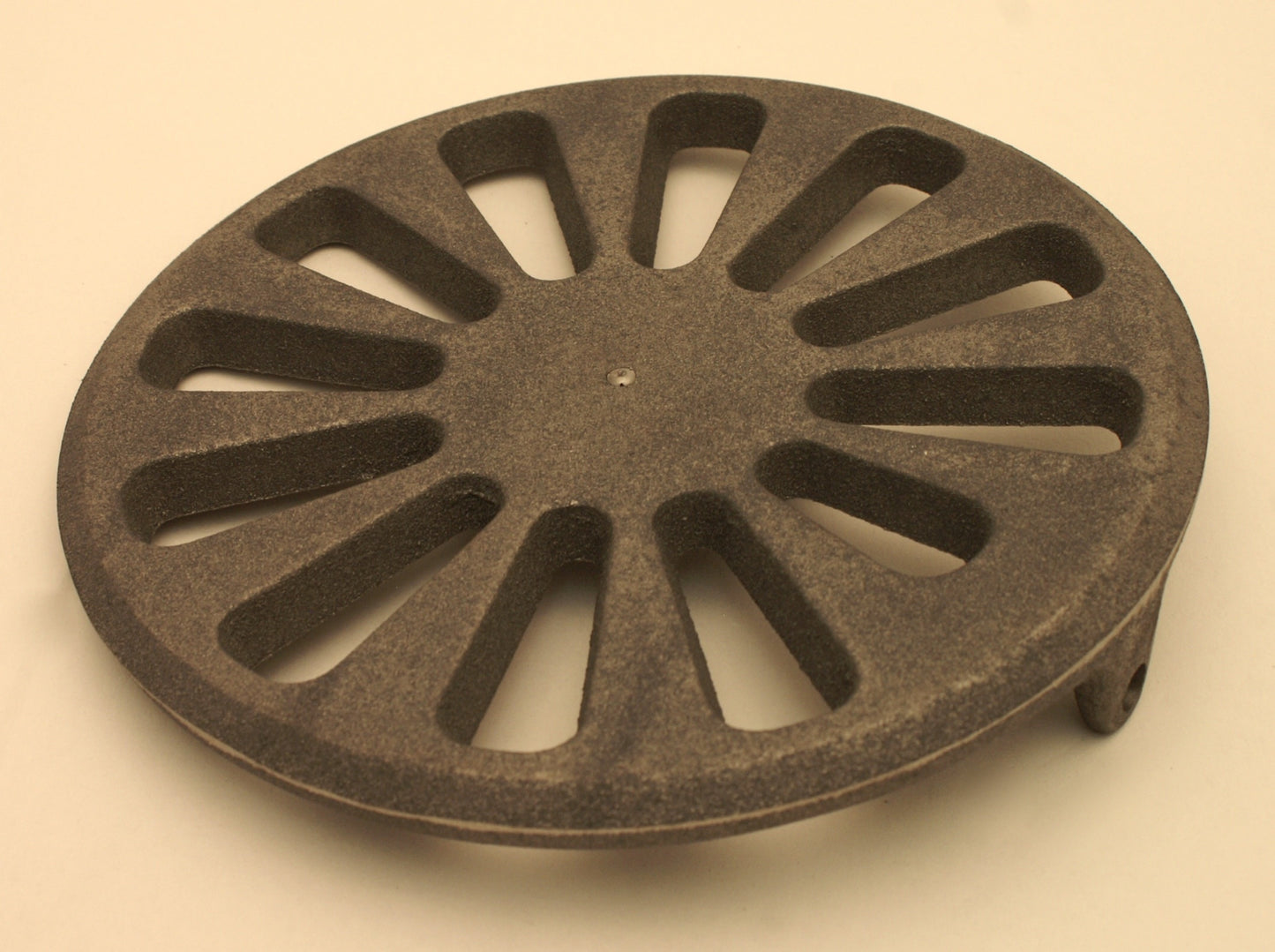 Rüttelrost rund 20,0 cm mit Stift Gussrost Ofenrost