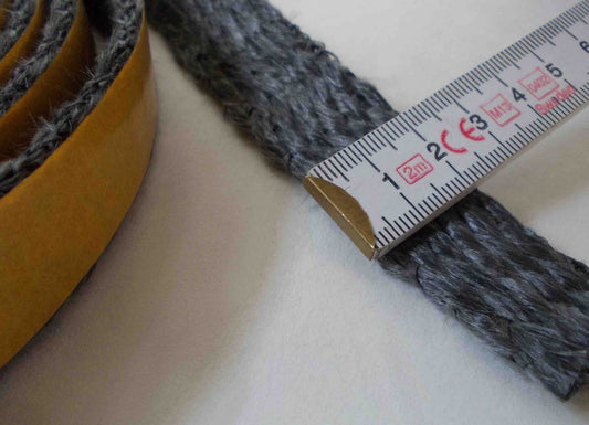 Selbstklebende schwarze Flachdichtung 20x3,5mm Dichtschnur für Spartherm Kamine