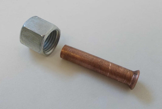 Verbindungsstück Öltank zur Ölregler Kupferrohr aufgebördelt ca. 6cm