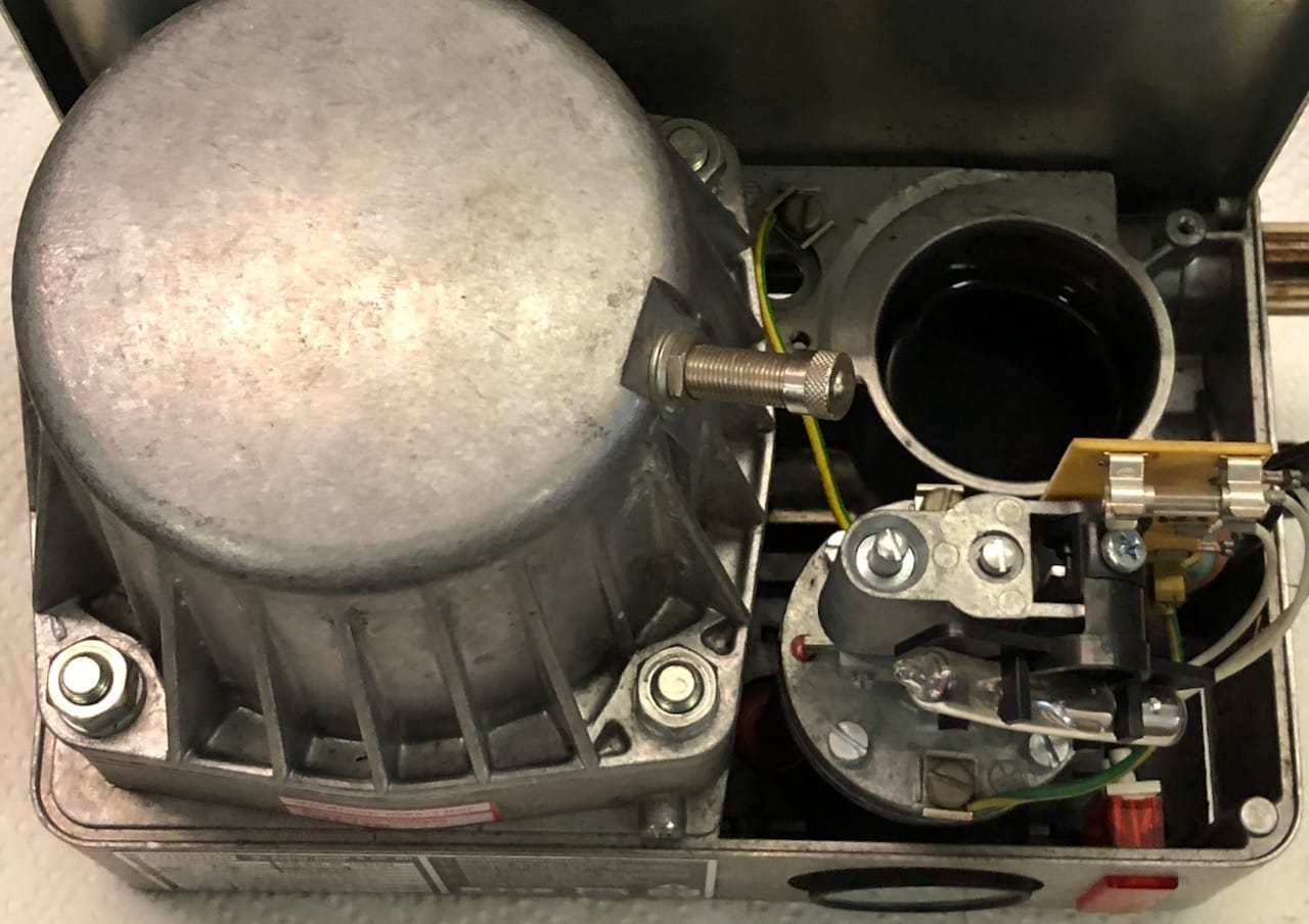 Durchsicht / Wartung Druckspeicherpumpe DSP 180/330 Ölpumpe – Kaminladen