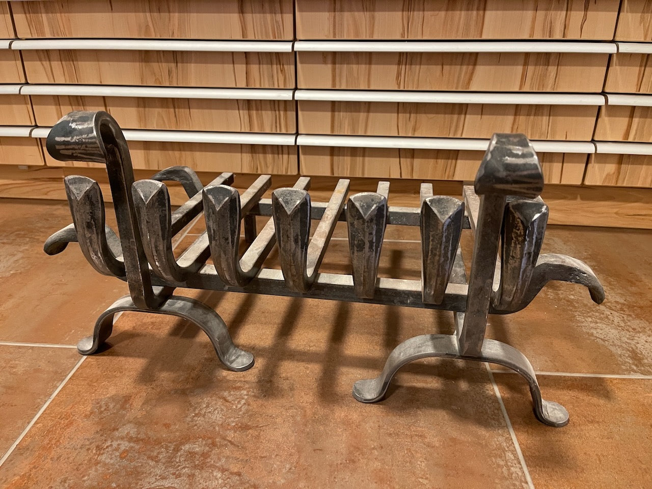 Feuerrost Feuerkorb 41 x 55 cm für einseitige/mehrseitige offene Feuerstätte/ Grill