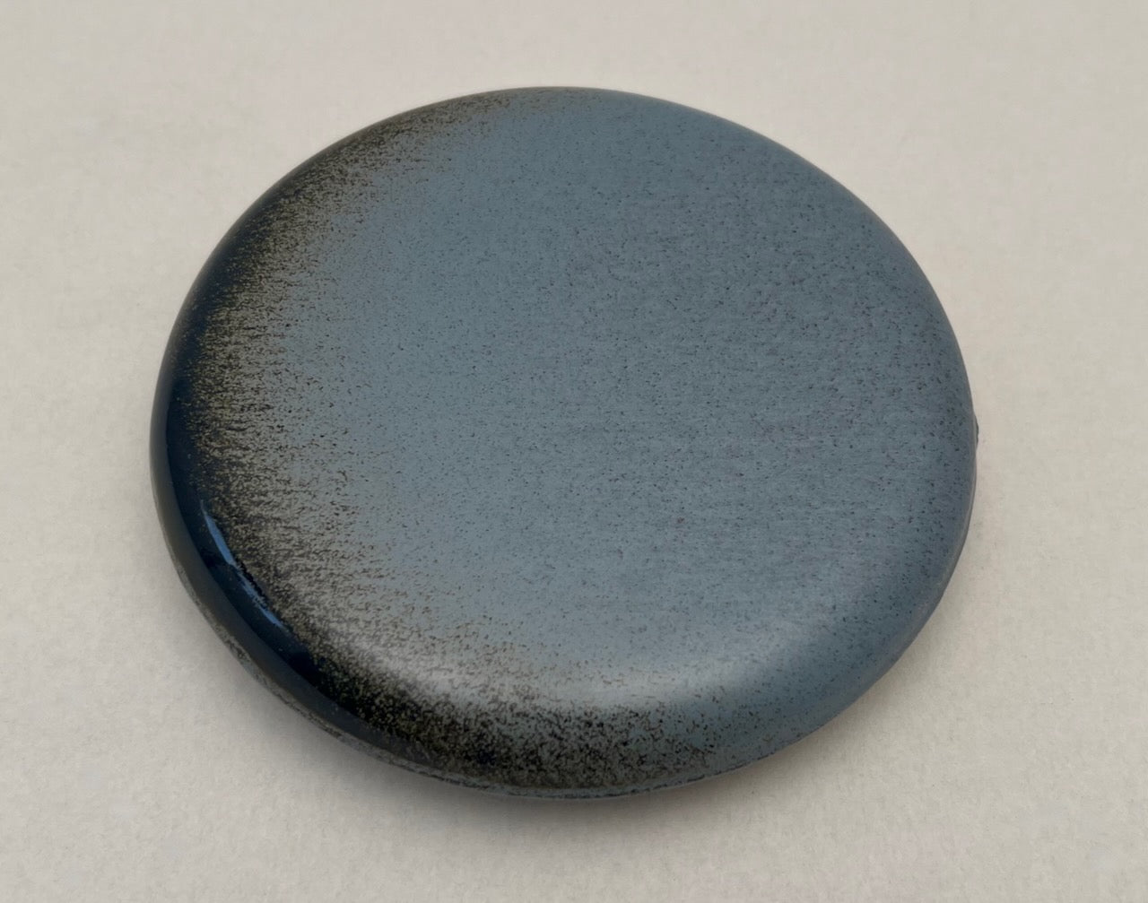 Reinigungskachel rustikblau Putzdeckel für Kachelofen rund 15 cm