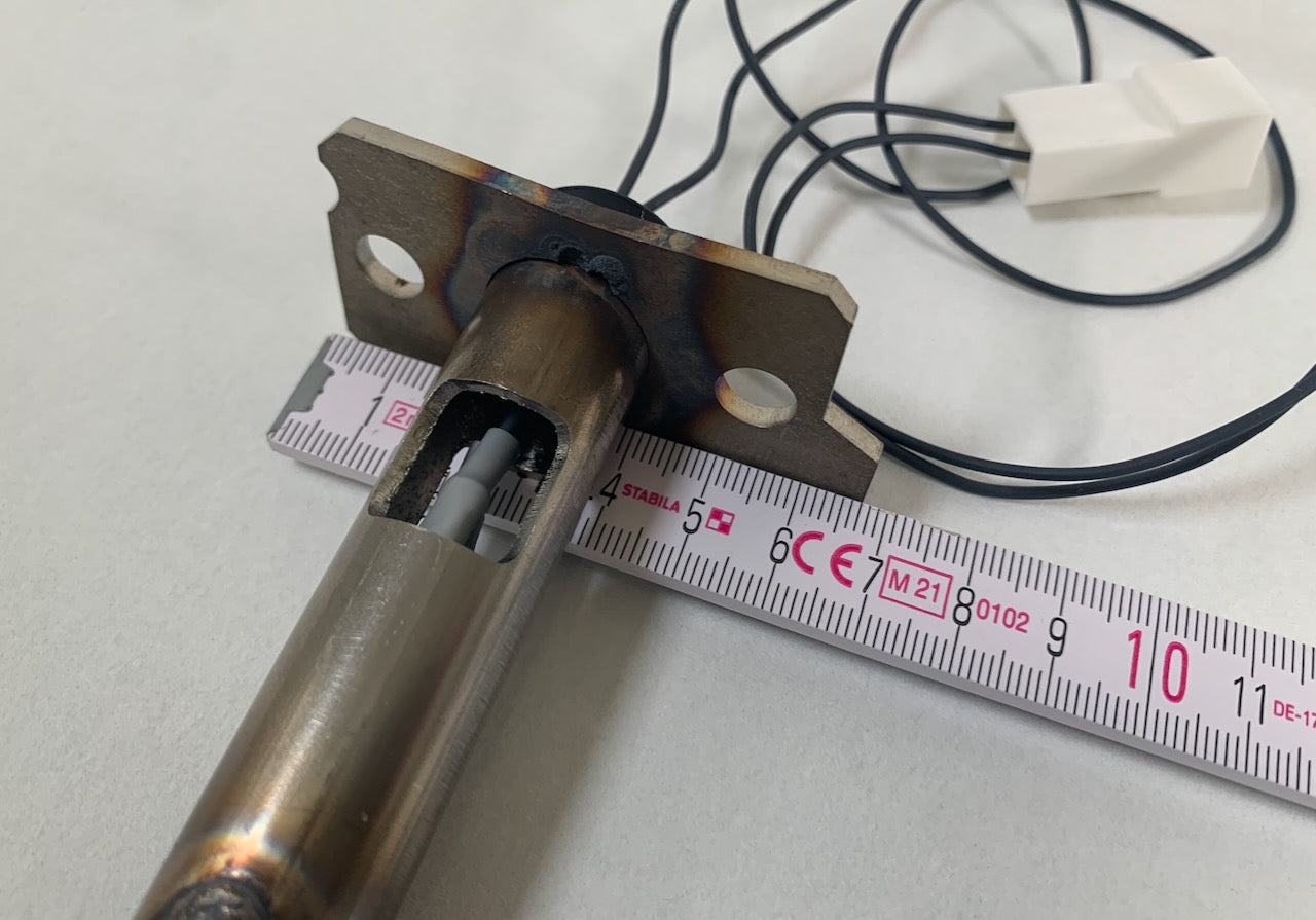 Zündkerze keramisch 300 W montiert – passend für RIKA INDURO 2