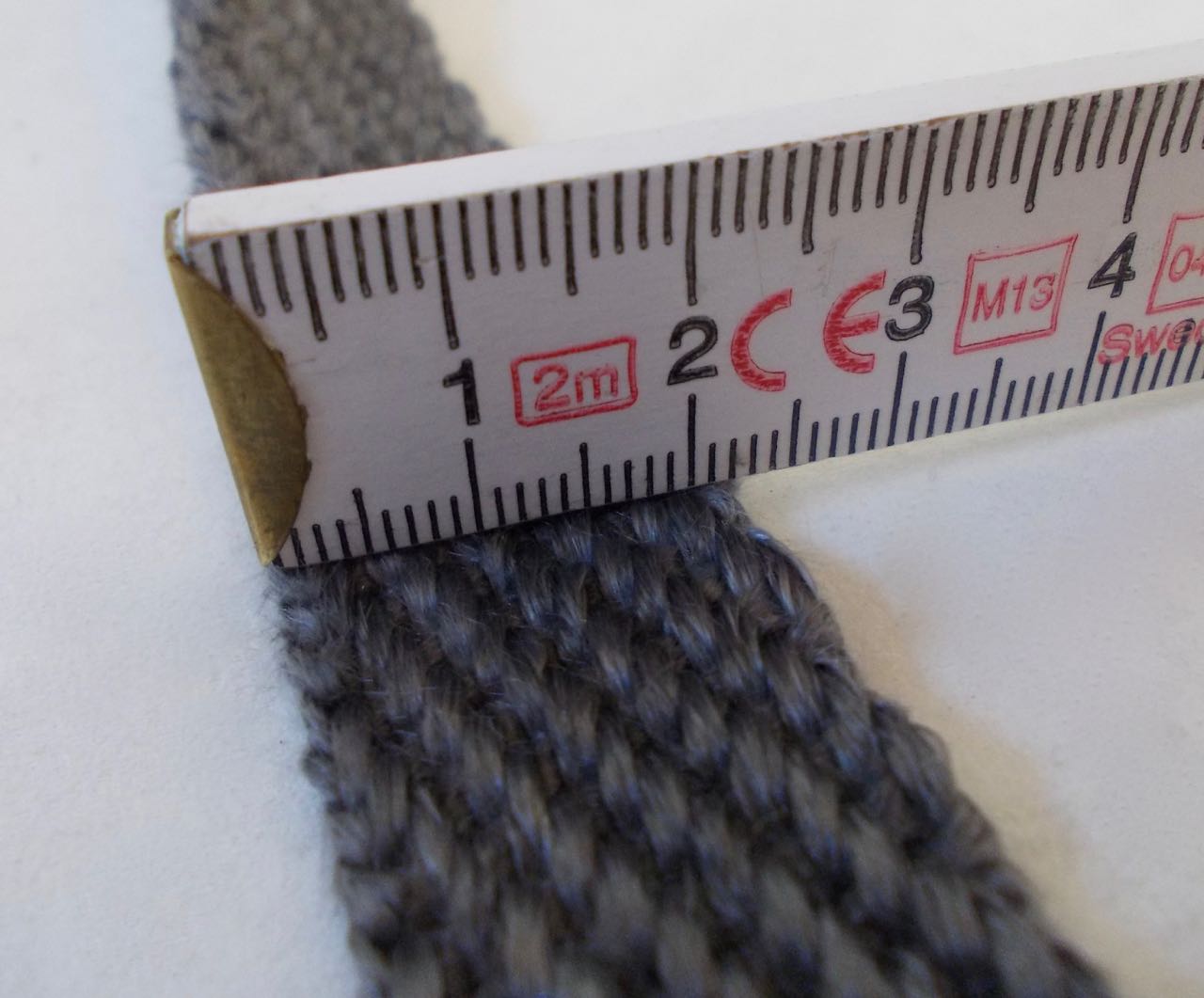 Selbstklebende schwarze Flachdichtung 20x3mm Dichtschnur