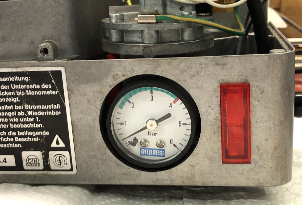 Durchsicht / Wartung Druckspeicherpumpe DSP 180/330 Ölpumpe